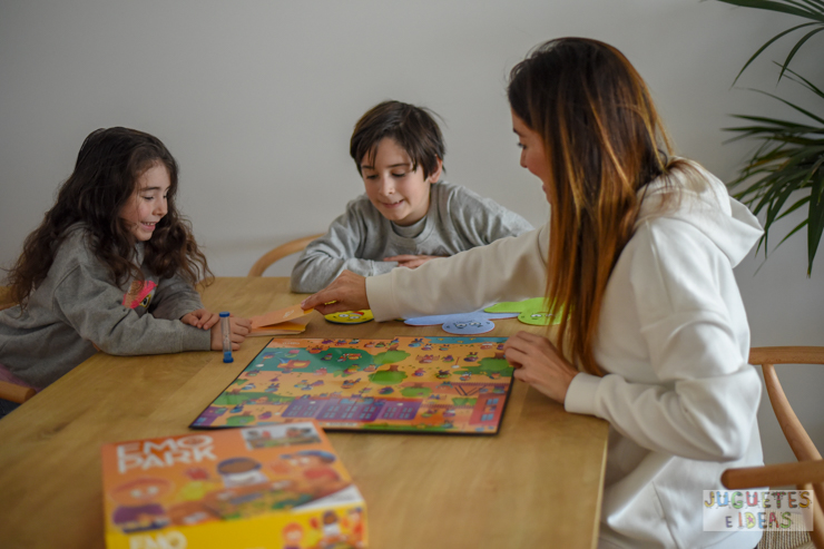 Emopark-Cayro-juego-emociones-Jugueteseideas-2