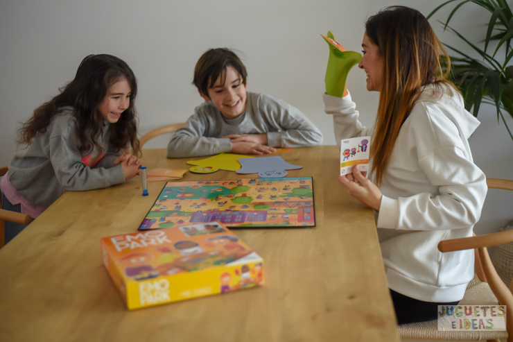 Emopark-Cayro-juego-emociones-Jugueteseideas-3