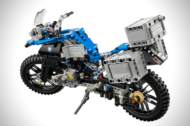 Lego-BMW-R-1200-GS-Adventure
