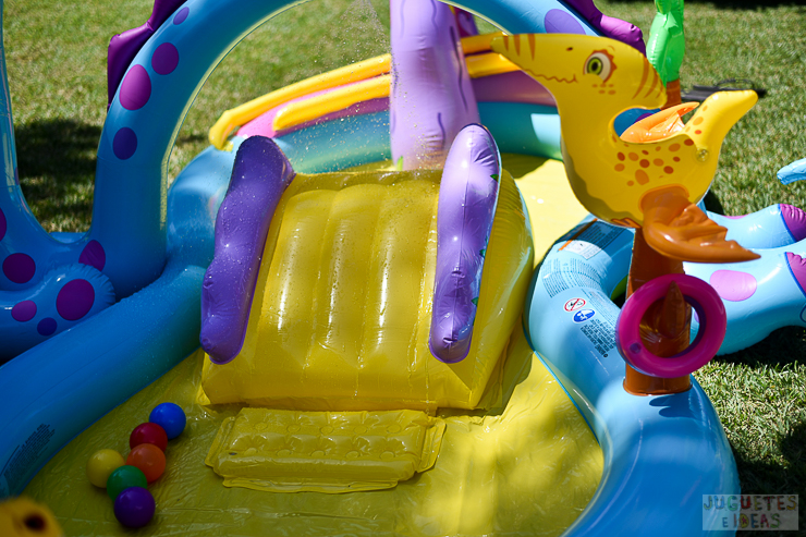 centro-de-juegos-acuatico-dinoland-de-intex-blog-de-juguetes-10