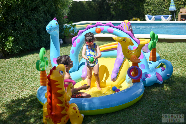 centro-de-juegos-acuatico-dinoland-de-intex-blog-de-juguetes-15