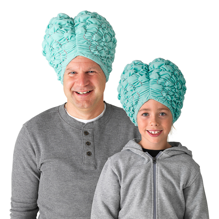 ikea-lattjo-2015-hombre-nina-gorro-cerebro-PE520846-lowres
