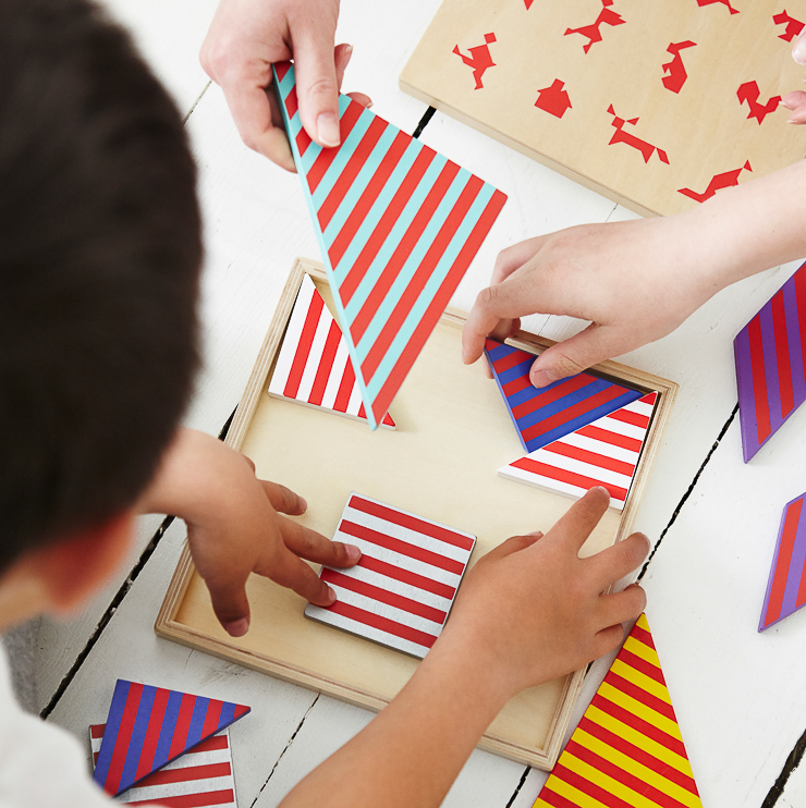 ikea-lattjo-2015-puzzle-tangram-contrachapado-abedul-lacado-pintado-PH129467-lowres