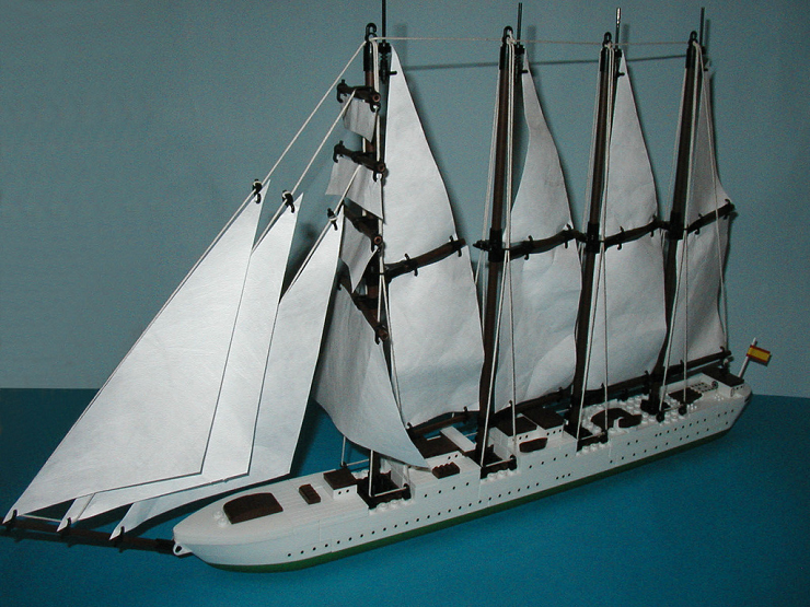 juan-sebastian-de-elcano-tente