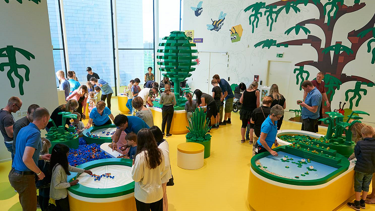 lego-house-yellow-zone
