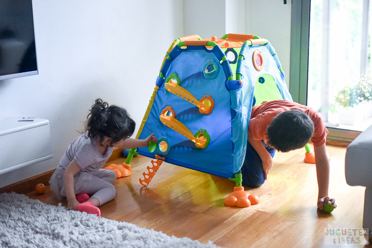 yookidoo-discovery-playhouse-la-casita-plegable-de-actividades-de-toctoys-sorteo-en-juguetes-e-ideas